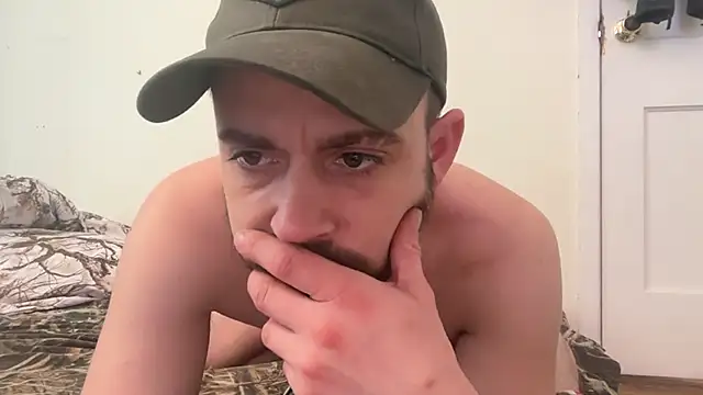 Snapshot of Fr4nk1eFFuxxx chatting on 02-20-25, 05:07 Fr4nk1eFFuxxx online show from 02-20-25, 05:07