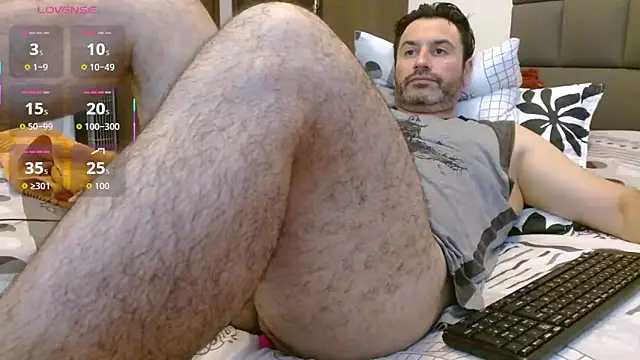 rodrher81 online show from 10-23-25, 05:23