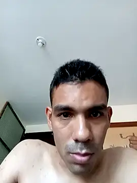 JohanyLatino online show from 04-03-26, 01:20