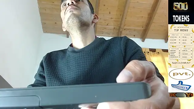 JohanyLatino online show from 04-26-26, 09:01