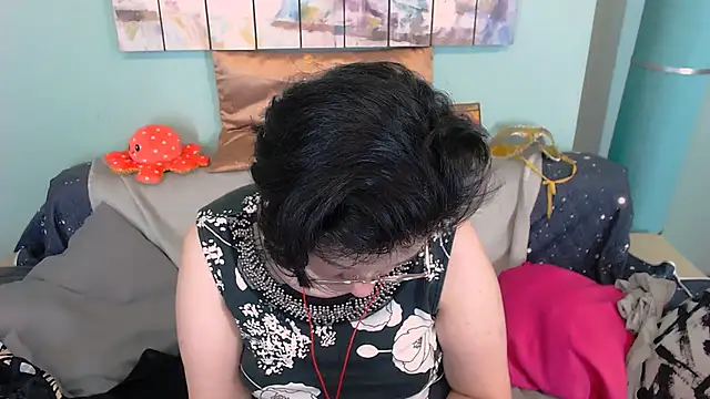 EverlyRays online show from 11-27-25, 07:32