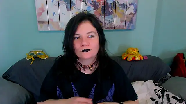 EverlyRays online show from 04-24-26, 02:47