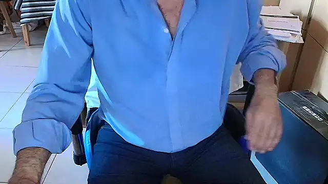 angelgarcia269 online show from 10-31-25, 08:43