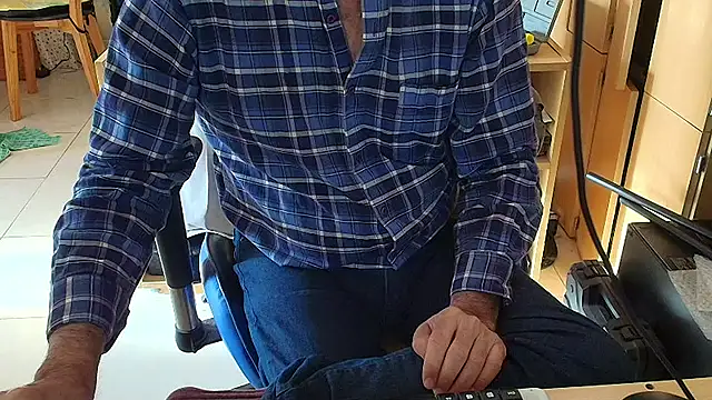 angelgarcia269 online show from 04-28-26, 11:59