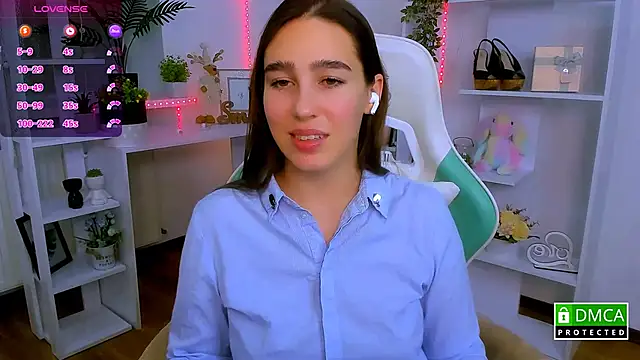  Eliizabeth  online show from 11-30-25, 10:14