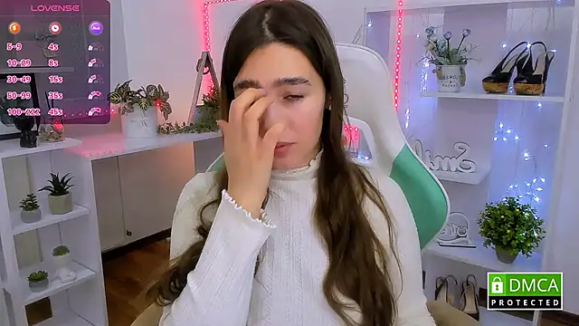  Eliizabeth  online show from 01-08-26, 09:28