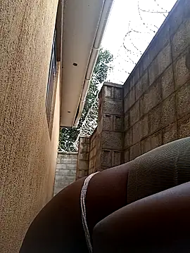 sweet zara01 online show from 04-28-26, 09:25