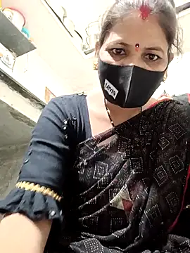 Riyaa-Devi online show from 10-13-25, 05:46