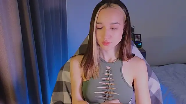 shey1i online show from 12-20-25, 12:45