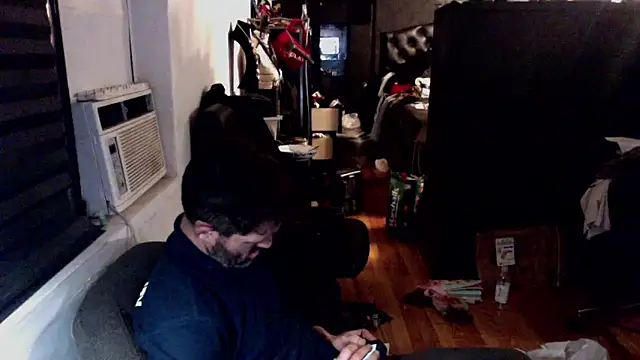 Snapshot of leanjamesdean chatting on 12-30-24, 05:48 leanjamesdean online show from 12-30-24, 05:48