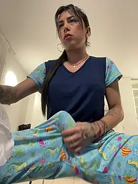 Snapshot of missdirtyhot_ chatting on 02-24-25, 06:47 missdirtyhot  online show from 02-24-25, 06:47