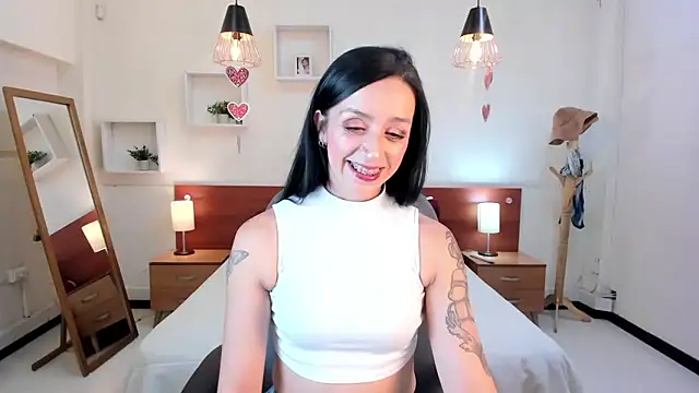 Kristen Garner online show from 02-27-25, 08:09