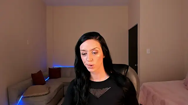 Kristen Garner online show from 06-06-26, 08:24