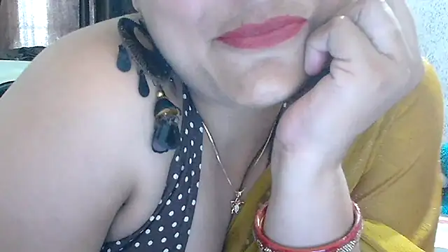 Snapshot of Maria_55 chatting on 05-29-26, 06:22 Maria 55 online show from 05-29-26, 06:22