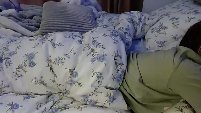 Viktoriiya bald online show from 03-04-25, 01:12