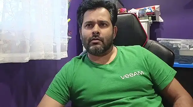 Snapshot of Sakhtlaundaz chatting on 12-01-24, 09:48 Sakhtlaundaz online show from 12-01-24, 09:48