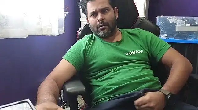 Snapshot of Sakhtlaundaz chatting on 12-03-24, 05:45 Sakhtlaundaz online show from 12-03-24, 05:45