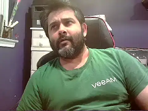 Snapshot of Sakhtlaundaz chatting on 01-26-25, 05:56 Sakhtlaundaz online show from 01-26-25, 05:56