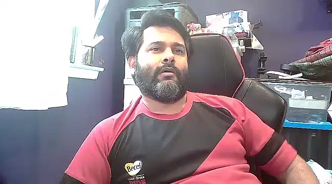 Snapshot of Sakhtlaundaz chatting on 02-03-25, 05:56 Sakhtlaundaz online show from 02-03-25, 05:56