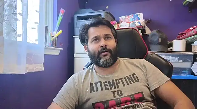 Snapshot of Sakhtlaundaz chatting on 02-07-25, 08:53 Sakhtlaundaz online show from 02-07-25, 08:53