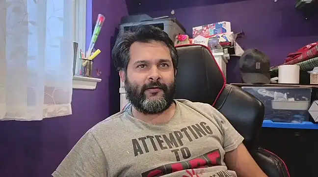 Snapshot of Sakhtlaundaz chatting on 02-08-25, 09:46 Sakhtlaundaz online show from 02-08-25, 09:46