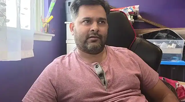 Snapshot of Sakhtlaundaz chatting on 03-14-25, 05:13 Sakhtlaundaz online show from 03-14-25, 05:13