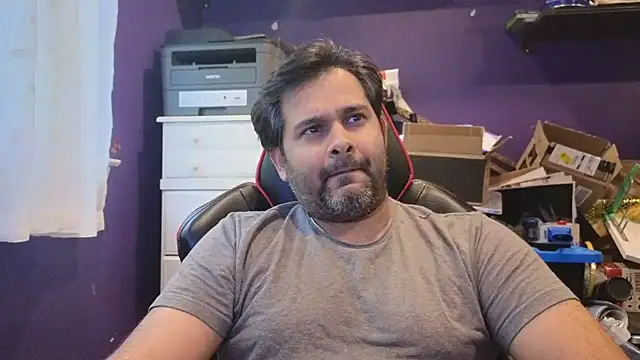 Snapshot of Sakhtlaundaz chatting on 09-26-25, 08:46 Sakhtlaundaz online show from 09-26-25, 08:46