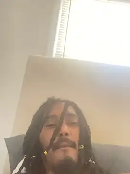 Snapshot of BD2LONG chatting on 02-23-25, 02:25 BD2LONG online show from 02-23-25, 02:25