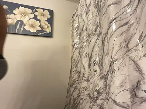 Snapshot of BD2LONG chatting on 10-11-25, 04:49 BD2LONG online show from 10-11-25, 04:49