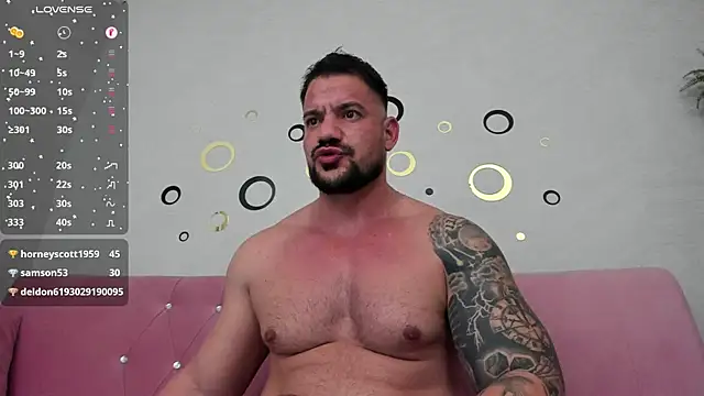 Snapshot of musclemonster31 chatting on 02-01-25, 02:47 musclemonster31 online show from 02-01-25, 02:47