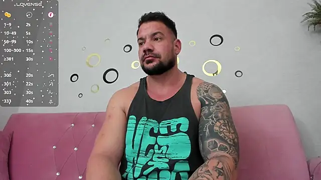 Snapshot of musclemonster31 chatting on 02-04-25, 11:16 musclemonster31 online show from 02-04-25, 11:16