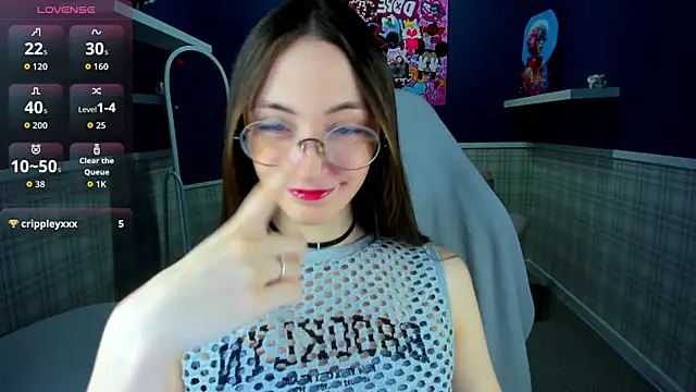 Lexi Split online show from 04-20-26, 01:30