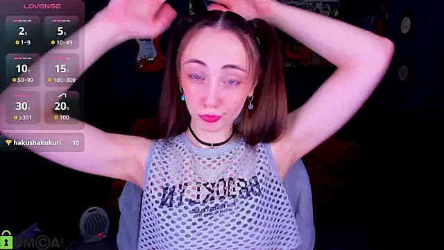 Snapshot of Lexi_Split chatting on 05-14-26, 01:45 Lexi Split online show from 05-14-26, 01:45