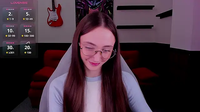 Snapshot of Lexi_Split chatting on 06-14-26, 01:47 Lexi Split online show from 06-14-26, 01:47