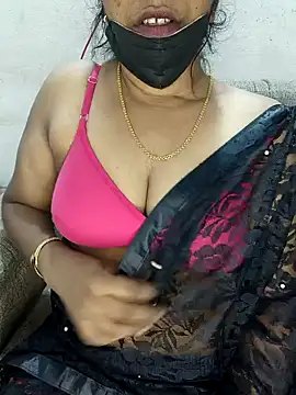 Snapshot of Malluivaniya chatting on 12-04-24, 06:50 Malluivaniya online show from 12-04-24, 06:50