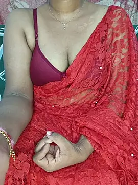 Snapshot of Malluivaniya chatting on 10-25-25, 08:03 Malluivaniya online show from 10-25-25, 08:03