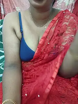 Snapshot of Malluivaniya chatting on 10-27-25, 06:23 Malluivaniya online show from 10-27-25, 06:23