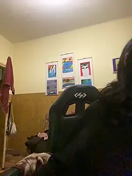 calliemaggotbone online show from 11-04-25, 04:44