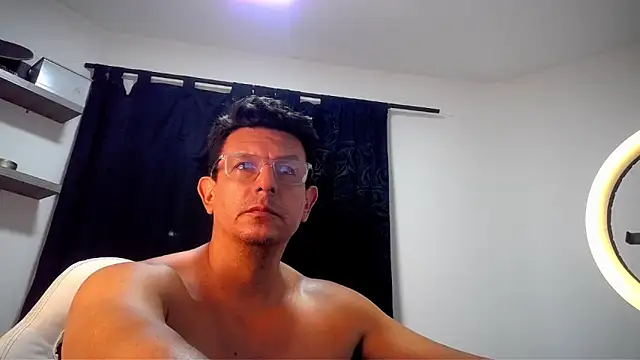 Snapshot of pedropicapi chatting on 05-08-26, 03:01 pedropicapi online show from 05-08-26, 03:01