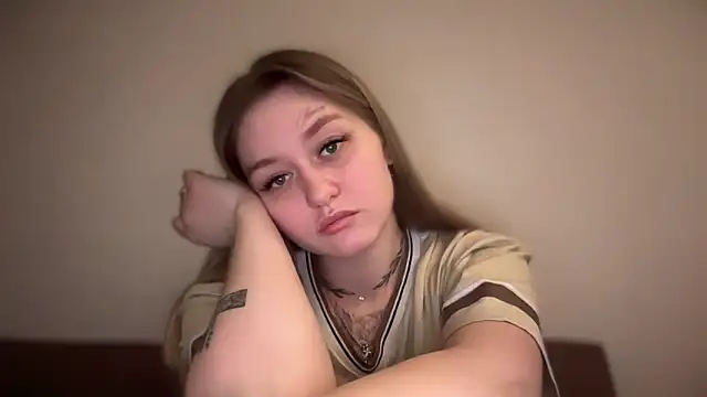 Snapshot of Isabel-Bailey chatting on 01-14-25, 09:51 Isabel-Bailey online show from 01-14-25, 09:51