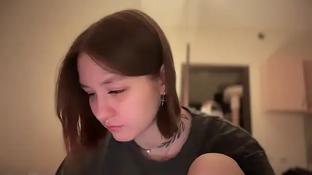 Isabel-Bailey online show from 02-13-25, 09:49