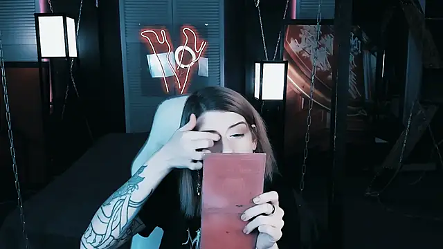 Noah ElmerX online show from 12-17-24, 03:06