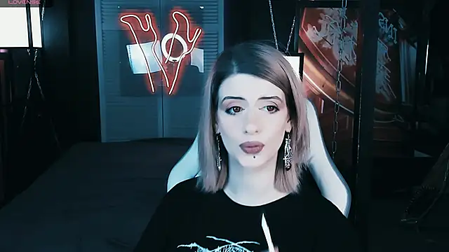 Noah ElmerX online show from 12-18-24, 06:35