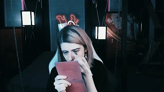 Noah ElmerX online show from 12-24-24, 01:17