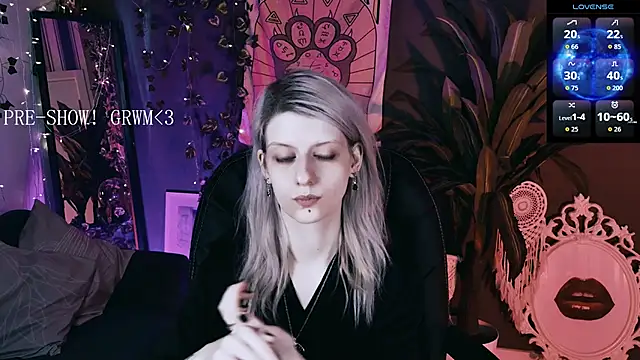 Noah ElmerX online show from 04-10-26, 02:33