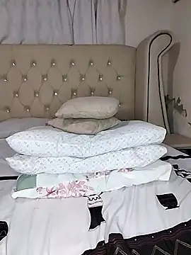 Snapshot of makaviwe chatting on 02-12-25, 11:41 makaviwe online show from 02-12-25, 11:41