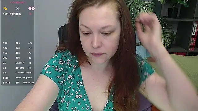 CutieGinger online show from 11-09-25, 09:18