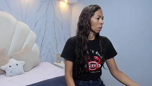 Rosalinda Cortez online show from 12-30-24, 12:20