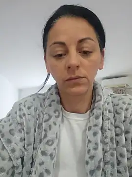 Snapshot of bruneta_sexy23 chatting on 03-22-26, 06:39 bruneta sexy23 online show from 03-22-26, 06:39