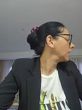 Snapshot of bruneta_sexy23 chatting on 05-17-26, 06:59 bruneta sexy23 online show from 05-17-26, 06:59